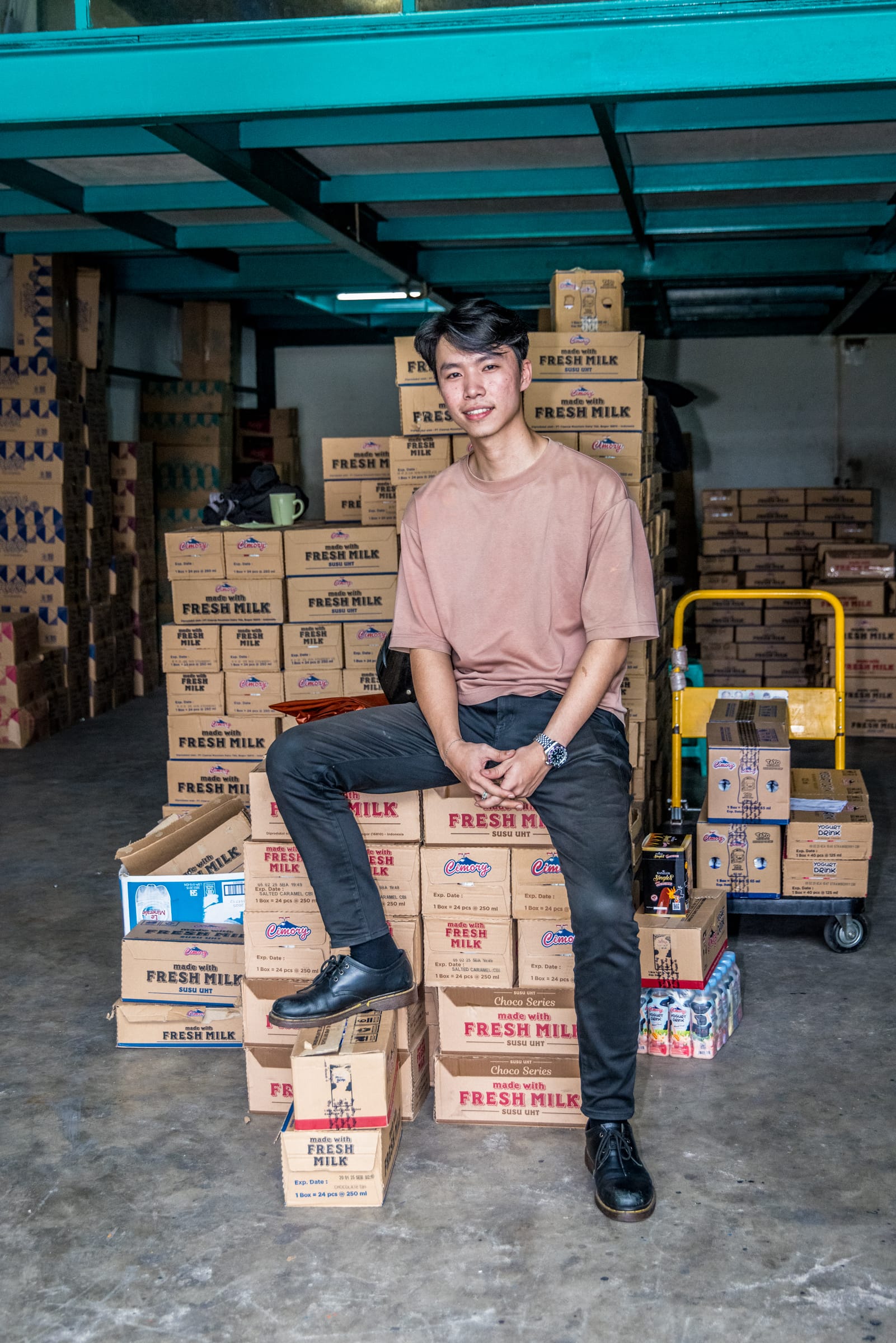 distributor